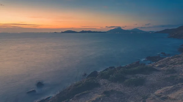 Gün batımı deniz manzarası (vintage filtre) — Stok fotoğraf