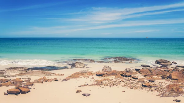 Praia em Samed Island, Tailândia (efeito de filtro vintage usado ) — Fotografia de Stock