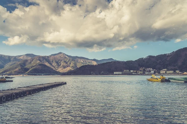 View of kawakuchiko lake, Japan. — Stock Photo, Image