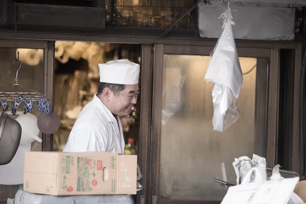 Famosas lojas do mercado de peixe Tsukiji . — Fotografia de Stock