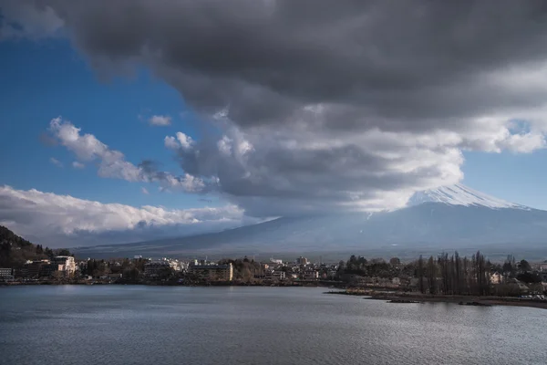 Mt.Fuji visto do lago Kawaguchiko , — Fotografia de Stock