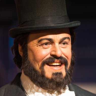 Luciano Pavarotti axwork ekranda Madame Tussauds 29 Ocak 2016 üzerinde Bangkok, Tayland.
