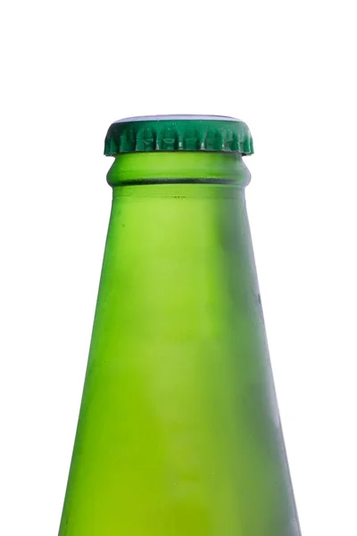 Botellas de cerveza con burbujas gotas aisladas sobre fondo blanco . — Foto de Stock
