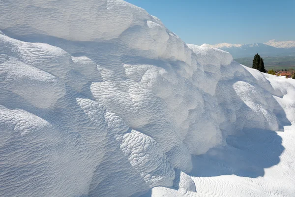 Naturliga travertin pool och terrasser på Pamukkale, Turkiet — Stockfoto