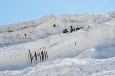 Doğal Traverten havuzları ve terasların, Pamukkale, Türkiye'de. Pamukkale, anlamı 