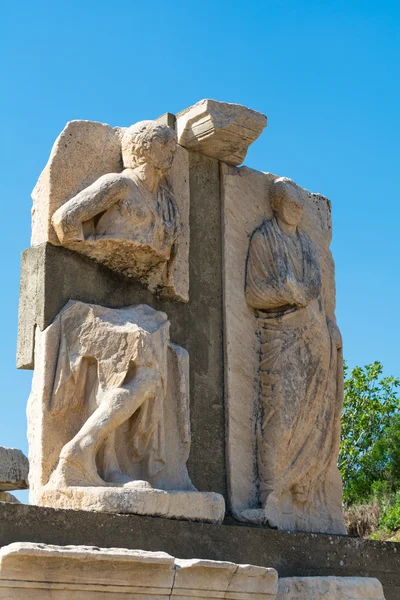 Ancient ruins in Ephesus Turkey, Ephesus contains the ancient la — Stock Photo, Image