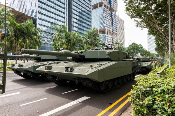 National Day Parade (NDP) Rehearsal to celebrates 50 years of independence on July 09, 2015 in Singapore — Stock Photo, Image