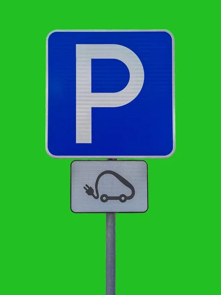 View Parking Lot Sign Electric Cars Charging Batteries Green Background — Stock Photo, Image