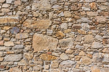 Mimari dokular, detaylı ve sade, çift taş duvar....