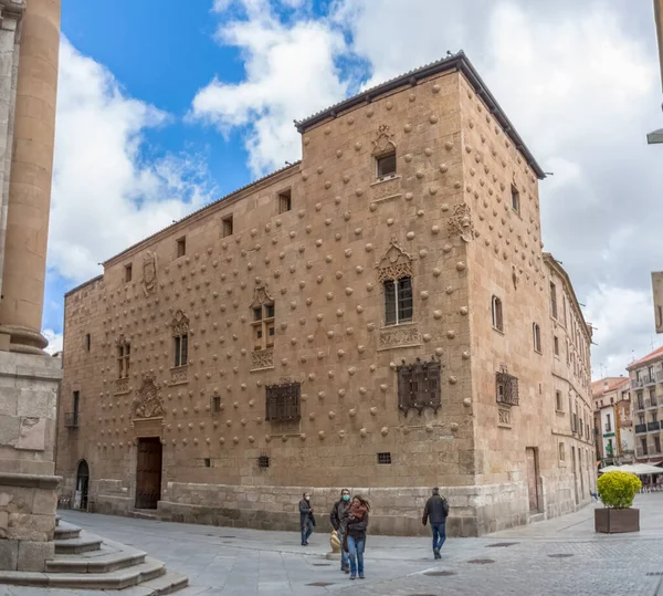 Salamanca Spanje 2021 Uitzicht Het Latere Gotische Gevelgebouw Casa Las — Stockfoto