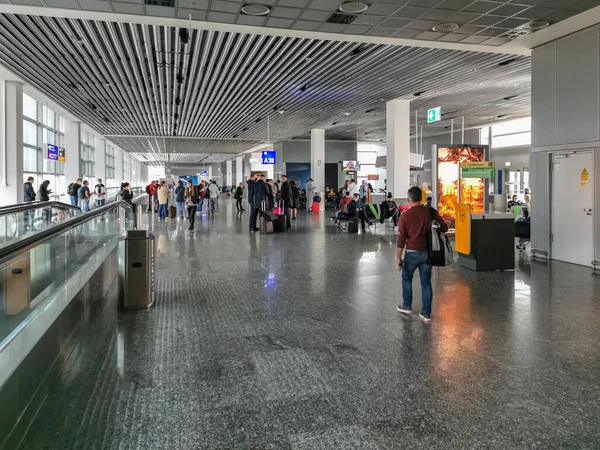 Frankfurt Tyskland 2021 Interiör Över Frankfurts Flygplats Personer Med Covid — Stockfoto