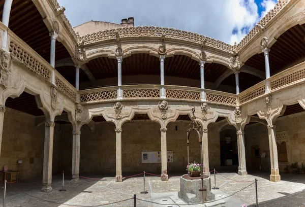 Саламанка Испания 2021 Удивительный Орнаментированный Вид Монастырь Внутри Здания Дома — стоковое фото