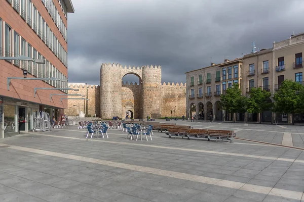 Avila Spanje 2021 Uitzicht Avila Fort Zijpoort Toegang Tot Middeleeuwse — Stockfoto