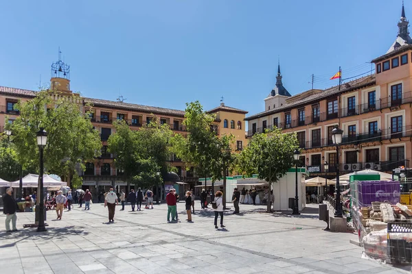 Toledo Spanje 2021 Algemeen Zicht Zocodover Plaza Met Een Straatmarkt — Stockfoto