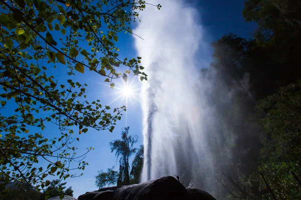 Magische Heiße Quelle Oder Brunnen Geysir Hydrothermale Quelle Geothermalquelle Geysir — Stockfoto