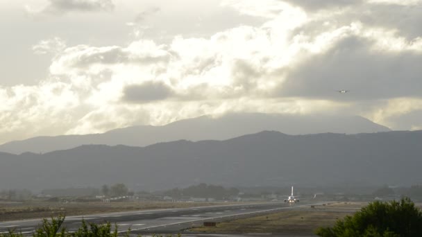 Airplane taking off from airport — Stock Video