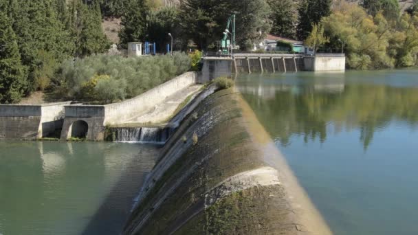 Presa Pantano Día Soleado Pantaneta Alhama Granada España — Vídeo de stock