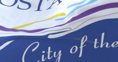 ABD 'nin Kaliforniya eyaletindeki Costa Mesa şehrinin bayrağı - döngü