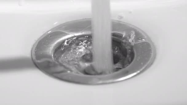 Water Faucet Bathroom Falling Stopping Drain — Stock Video