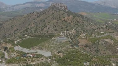 Masmullar tepesi güneşli bir gün.