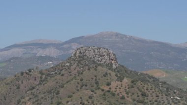 Masmullar Tepesi manzarası güneşli bir gün, Comare, İspanya