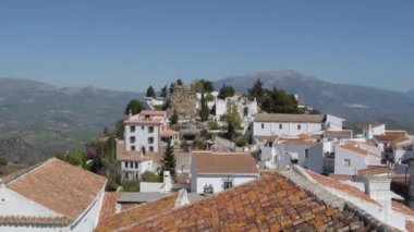 Comares beyaz kasaba panoramik görünüm