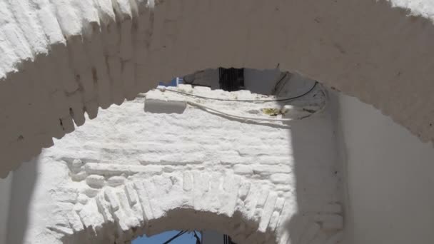 Arcos Antigos Uma Rua Mourisco Comares Axarquia Espanha Inclinação — Vídeo de Stock