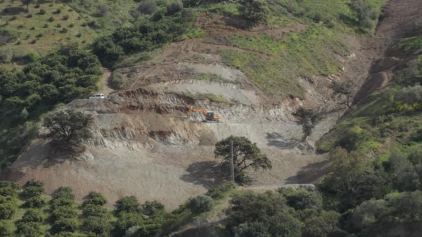 Bulldozer Máquina Escavadora Trabalhando Uma Montanha — Vídeo de Stock