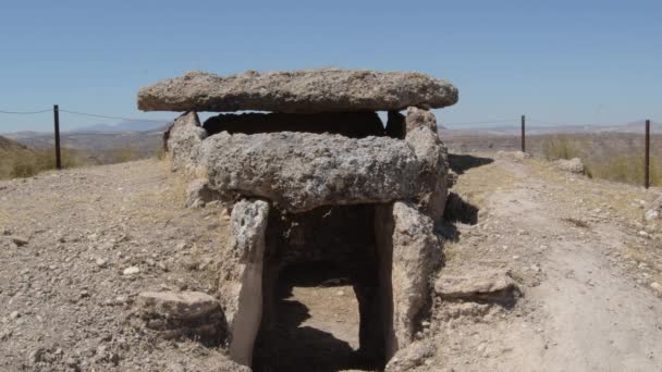 Megalitik Dolmen Dari Zaman Perunggu Gorafe Granada Spanyol — Stok Video