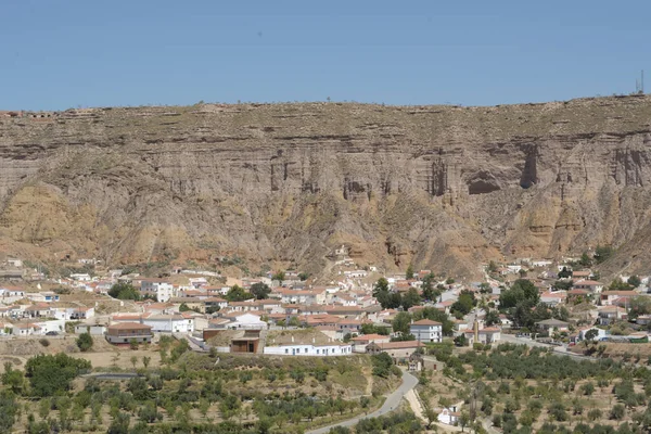 スペイン グラナダのゴラフェ山の間のゴラフェ町 — ストック写真