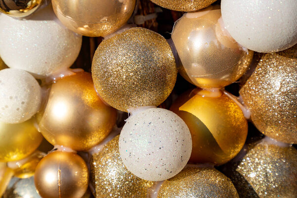 Стеклянные рождественские шарики для Рождественского рынка.