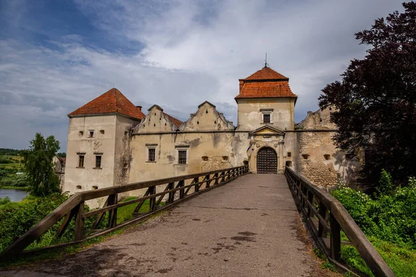 Bellissimo Castello Svirzh Nella Regione Lviv Ucraina — Foto Stock