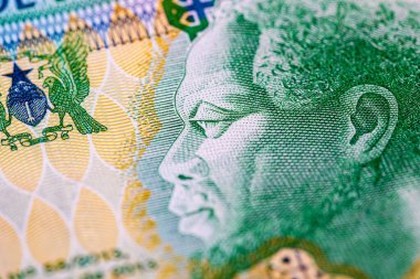 10000 Dobra, Sao Tome ve Principe köle ayaklanmasının lideri Rei Amador 'un portresiyle. Sao Tome ve Principe 'nin kağıt parası.