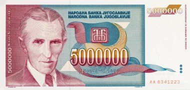 Nikola Tesla 'nın portresi ile birlikte 5.000 Dinara Yugoslavya banknotu 1990. Yugoslavya 'nın klasik parası hiperenflasyonda