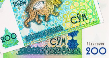 200 Som Özbekistan, Özbekistan arması, ulusal süsler ve sekizgen yıldızlar. Özbekistan 'ın Parası.