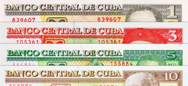 Çeşitli mezheplerden Küba pezosu banknotları. Küba 'nın kağıt parası