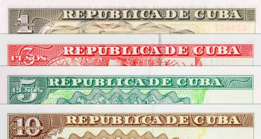 Çeşitli mezheplerden Küba pezosu banknotları. Küba 'nın kağıt parası