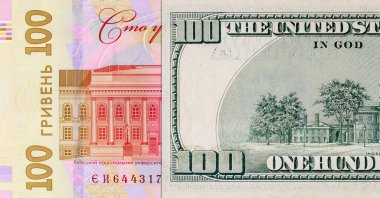 Amerika Birleşik Devletleri 'nden 100 dolar ve Ukrayna' dan 100 hryvnias. Amerikan parası. Ukrayna 'nın parası.