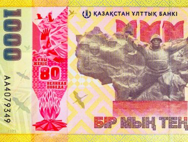 Büyük Vatanseverlik Savaşı 'ndaki zaferin 80. yıldönümü için Kazakistan' da 1000 Tenge 'nin hatıra banknotu. Kazakistan 'ın yeni parası