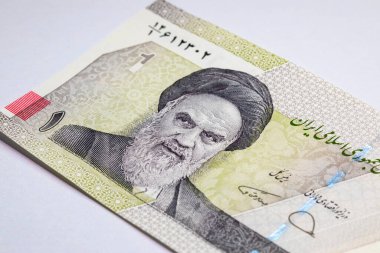 İran 10.000 Rial Banknote Ayetullah Humeyni. İran Ulusal Para Birimi. İran 'ın ruhani lideri..