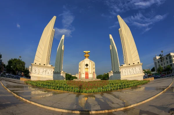 Monumento da democracia da Tailândia — Fotografia de Stock