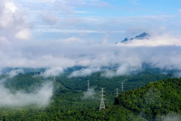 High Voltage Power Transmission Towers Fog Mountain Mae Moh Lampang — Stock Photo, Image