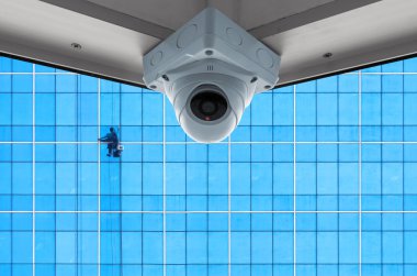 CCTV ve dış cephe cam temizliği