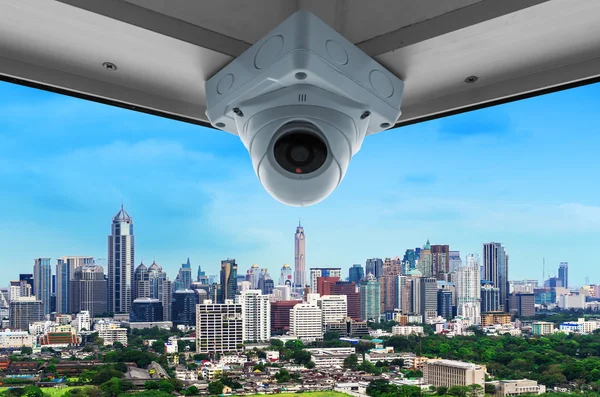 CCTV y vistas a la ciudad — Foto de Stock