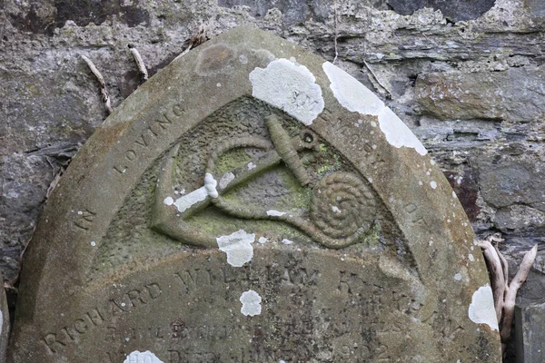 Ankare Uthuggen Grav Kyrkogården Dogmaels Kloster Cardigan Pembrokeshire Wales — Stockfoto