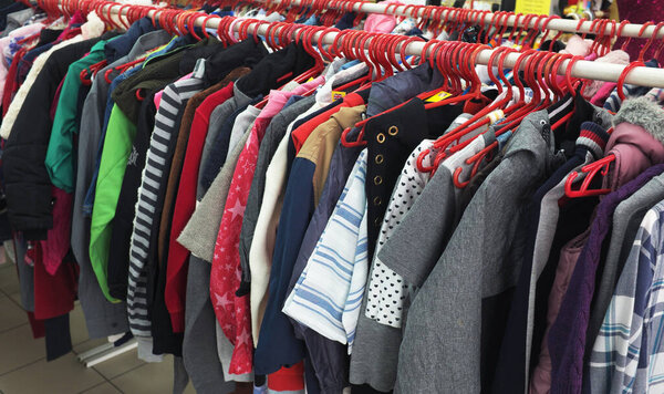 Store, sale, second hand ...