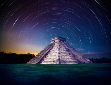 Chichen Itza piramit