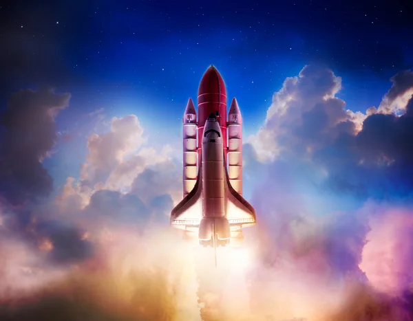 Space shuttle in the sky — Stock Photo, Image