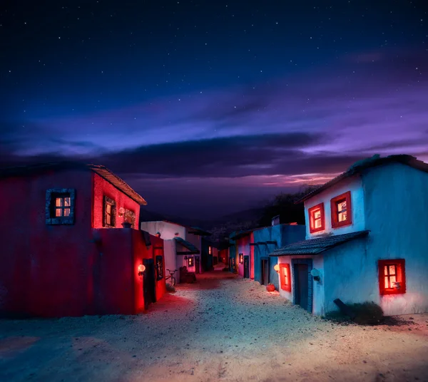 Типове мексиканське село вночі — стокове фото