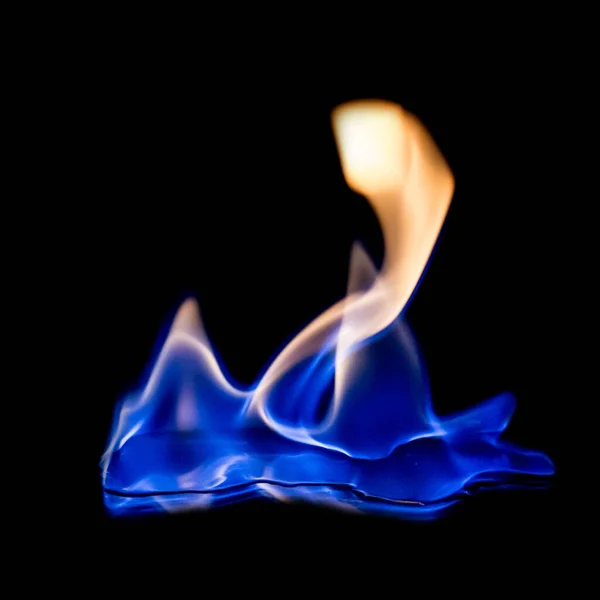 Fogo Azul Quente Fundo Preto — Fotografia de Stock